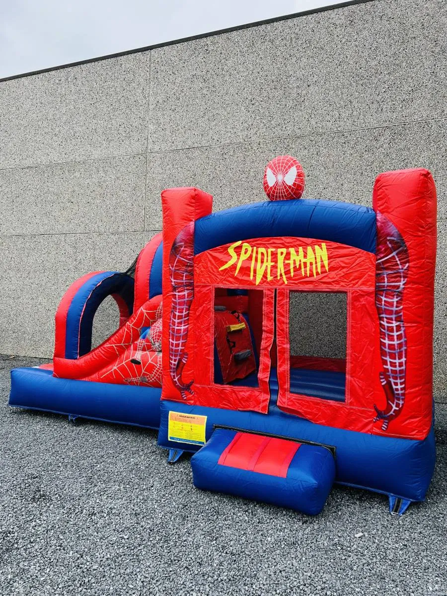 Château gonflable 5x3m « Spiderman » avec toboggan