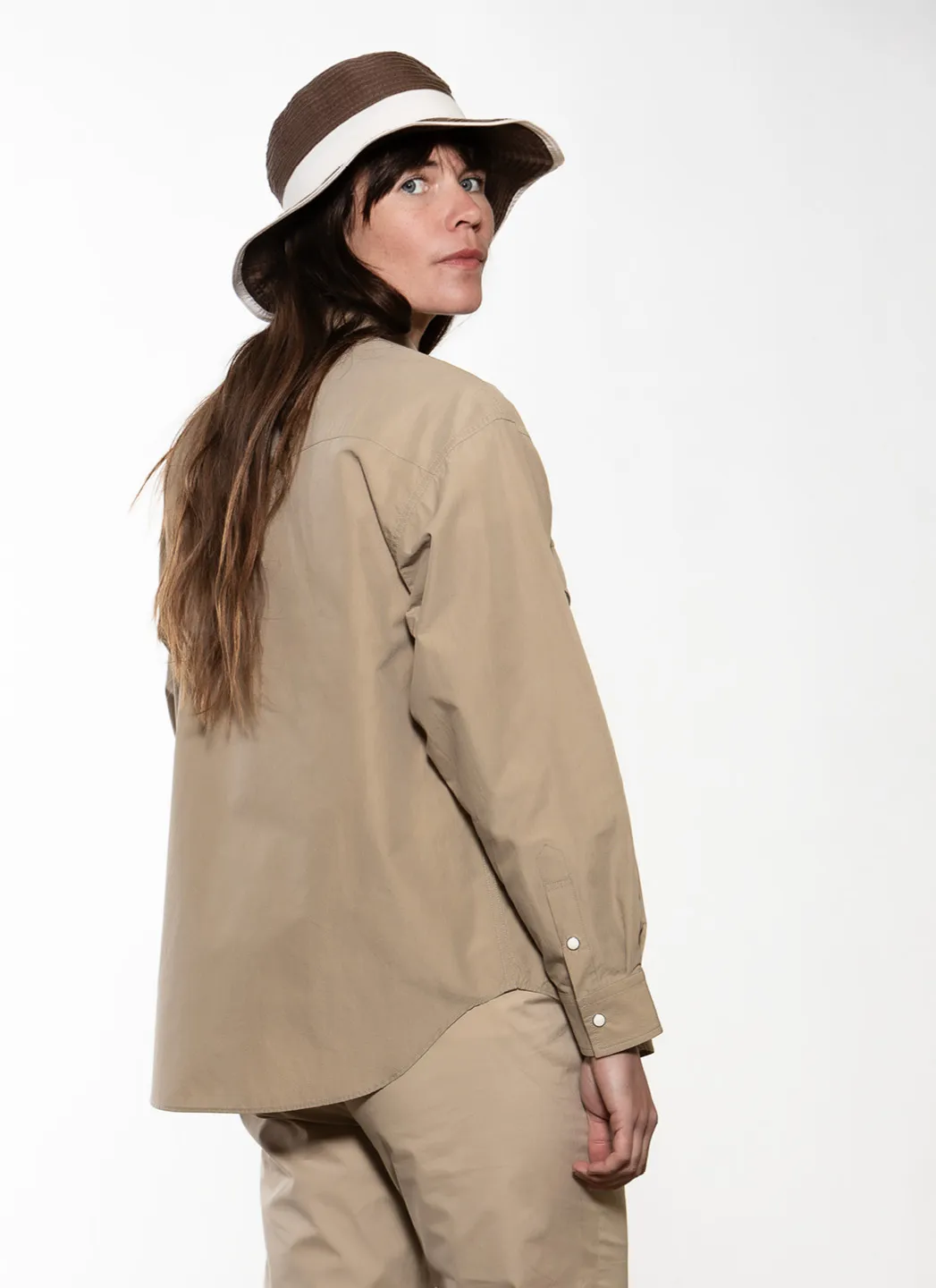 Nicholson & Nicholson Chemise Brenda Beige – Image 3