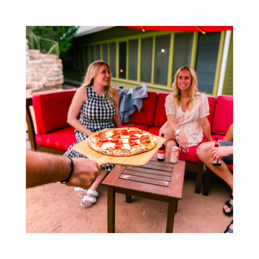 Planche à pizza en bois de bambou 35cm 14″ Ooni – Image 6