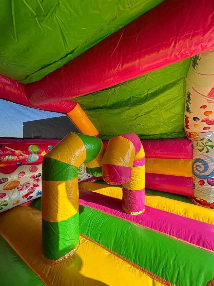 Château gonflable « Candy » avec toboggan – Image 4