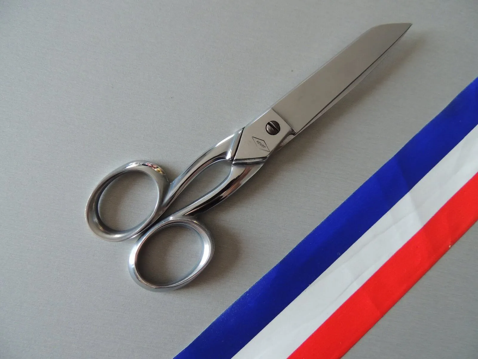 Ciseaux Bancal couturière Henry Nogent 17 cm