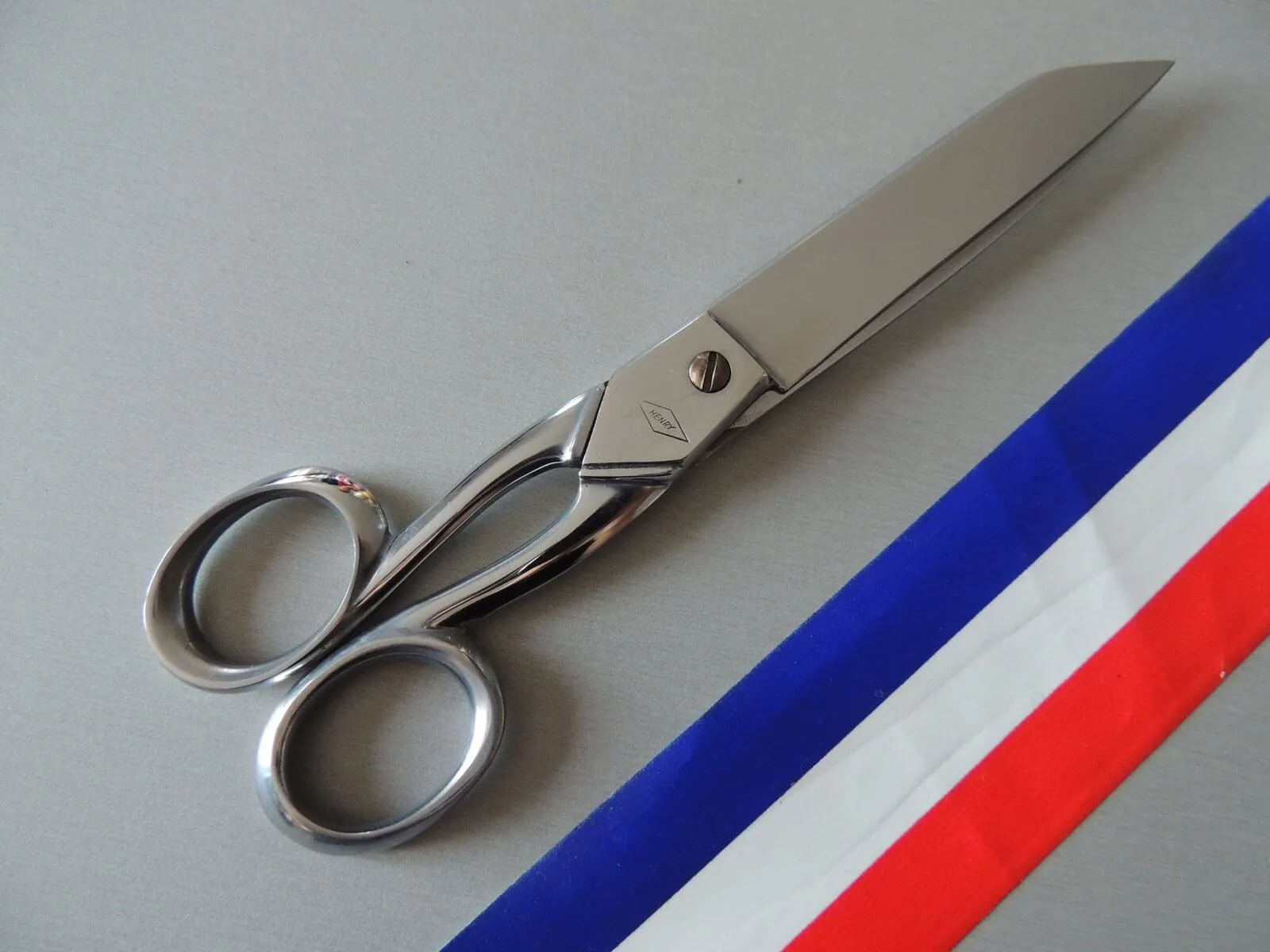 Ciseaux Bancal couturière Henry Nogent 18,5 cm