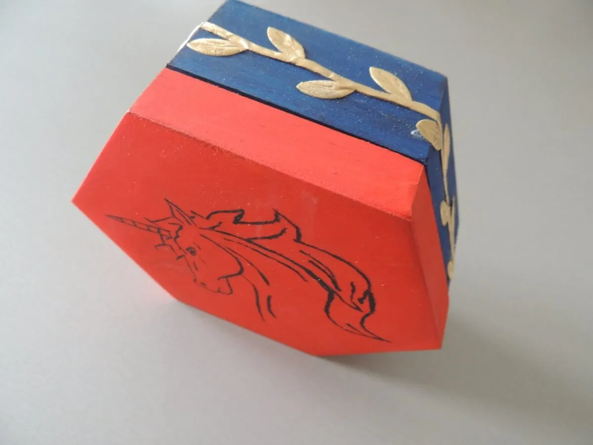 Boite hexagonale thème « Licorne » – Image 3
