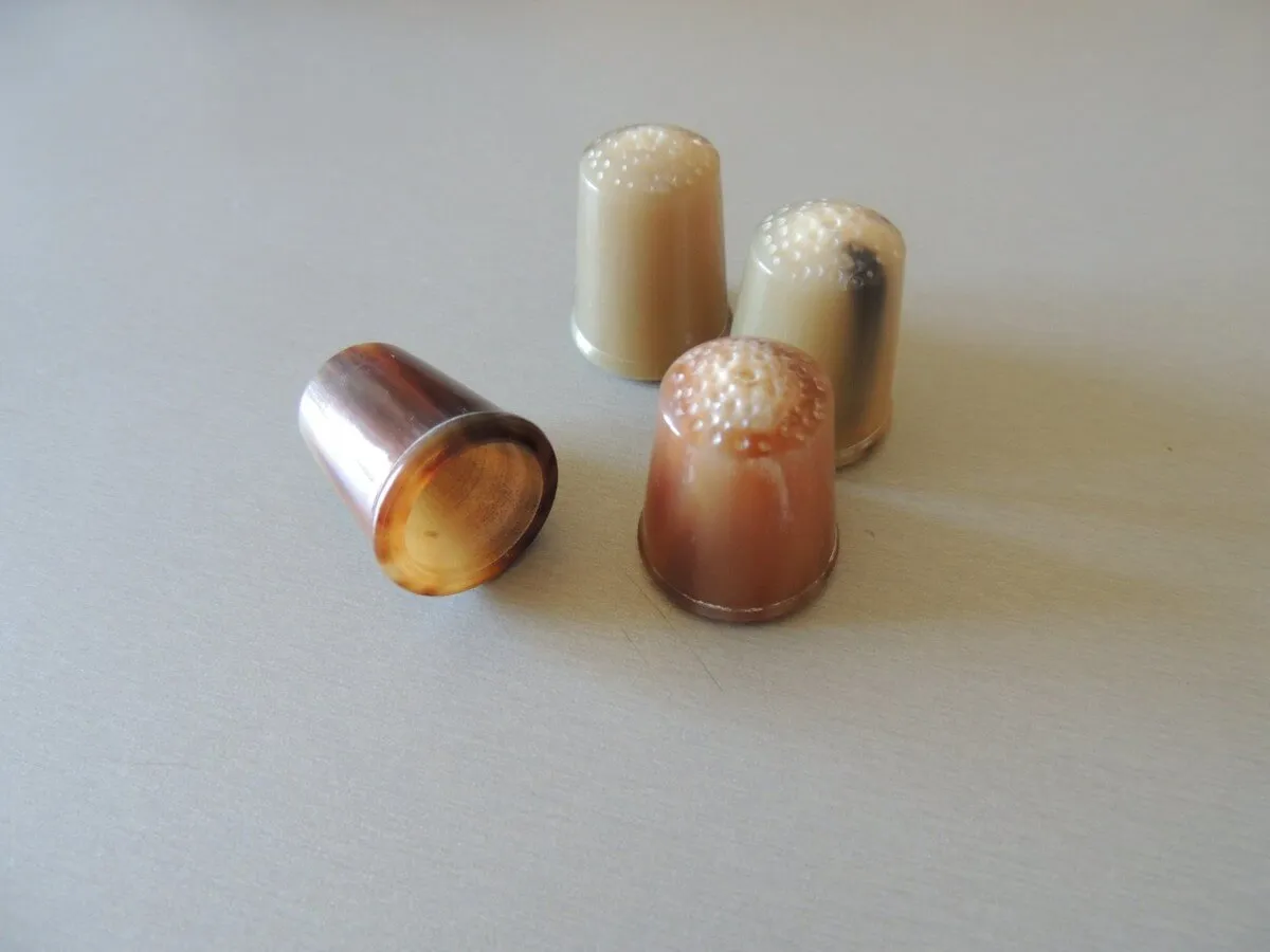 Dé à coudre en corne véritable – Image 2