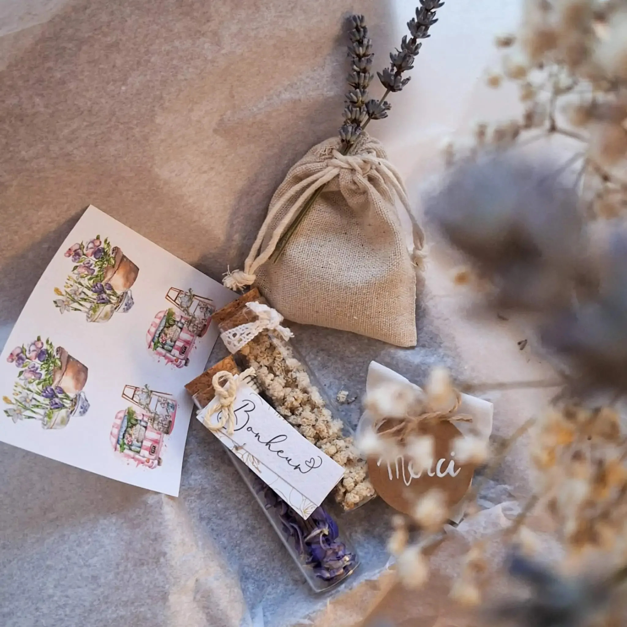 Coffret éprouvettes fleuries – Image 2