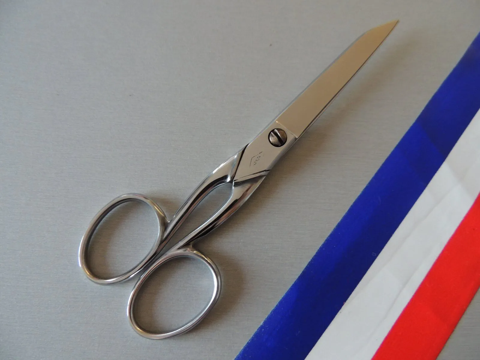 Ciseaux Lingère Henry Nogent 14 cm