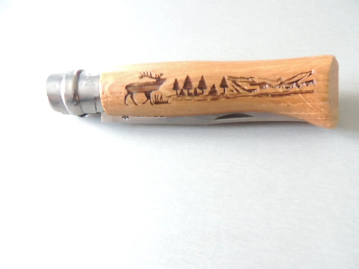 Opinel n°08 decor gravé animalia cerf – Image 2