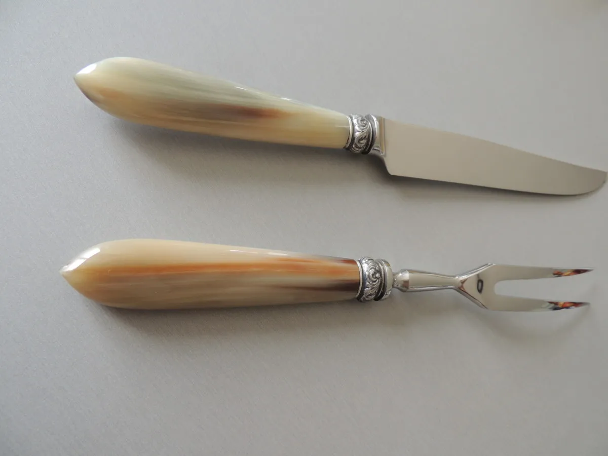 Service à découper pointe de corne virole argent viéillit – Image 3