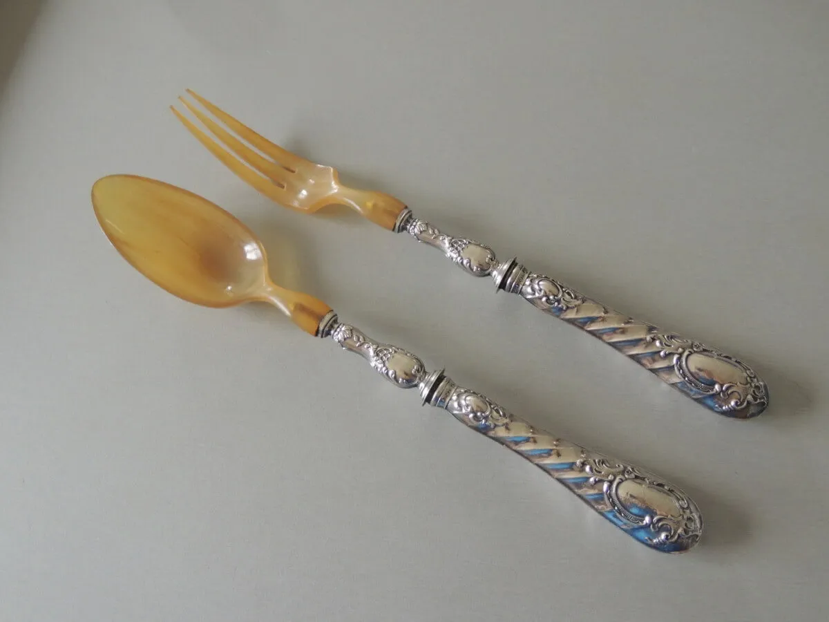Service à salade en corne et métal argenté – Image 2