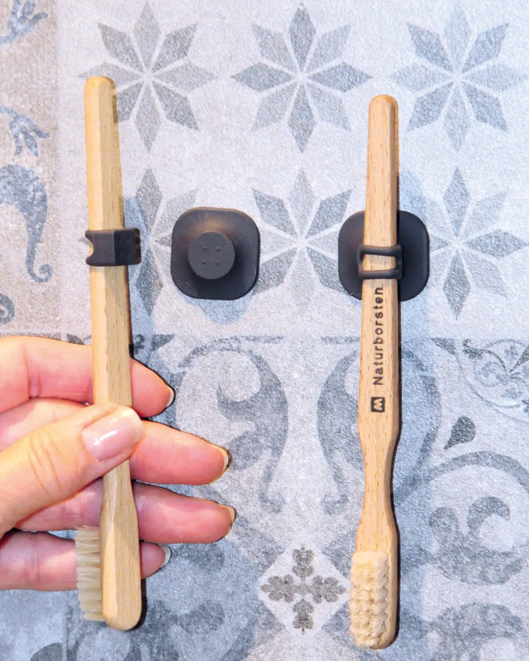 Support mural aimanté pour brosse à dents – Image 2