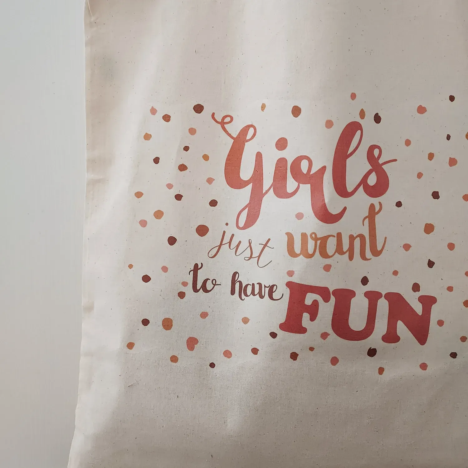 Tote bag “Girls just want to have fun” – Image 4