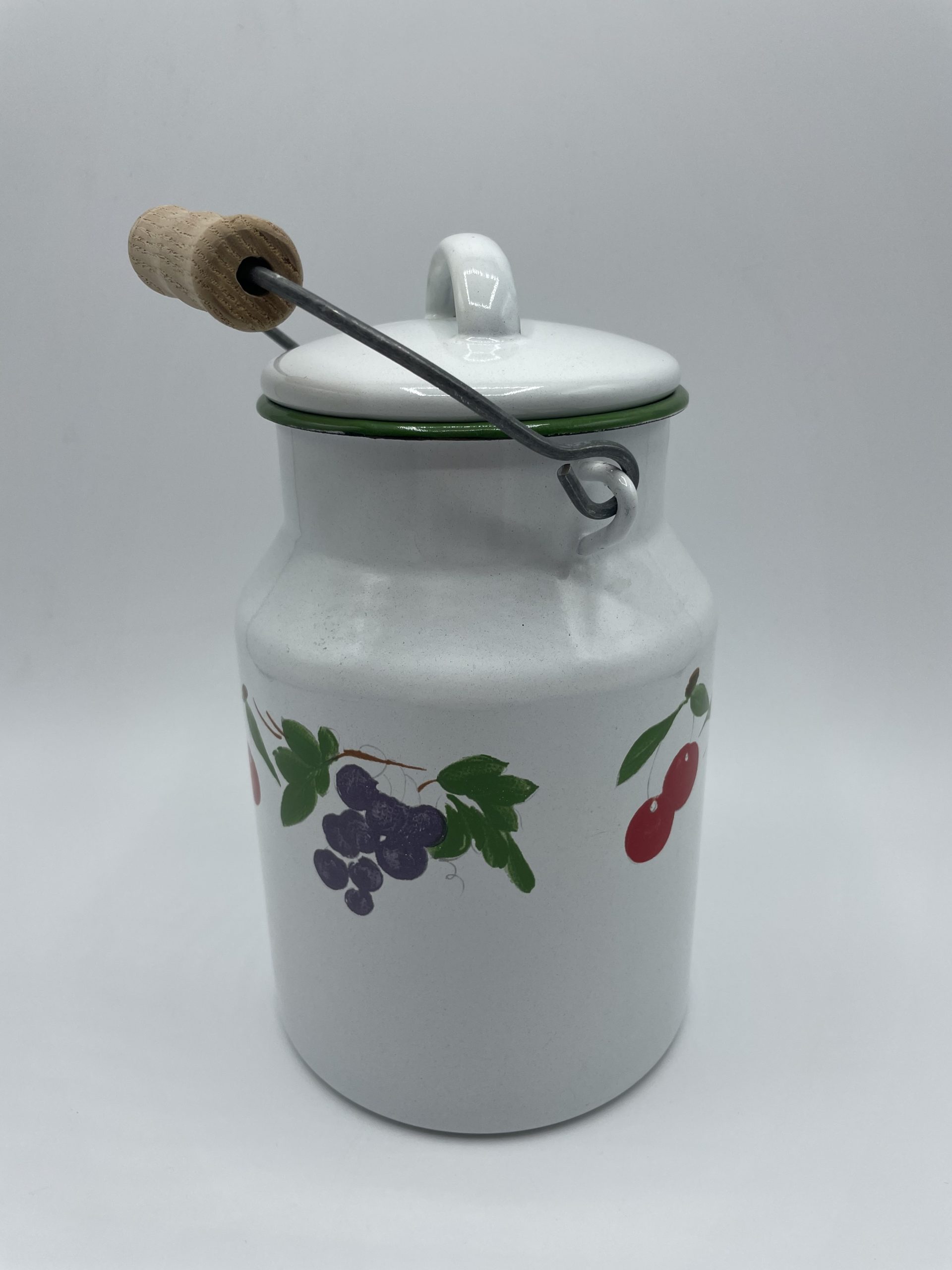 Pot à lait vintage en émail Slovénie – Image 5