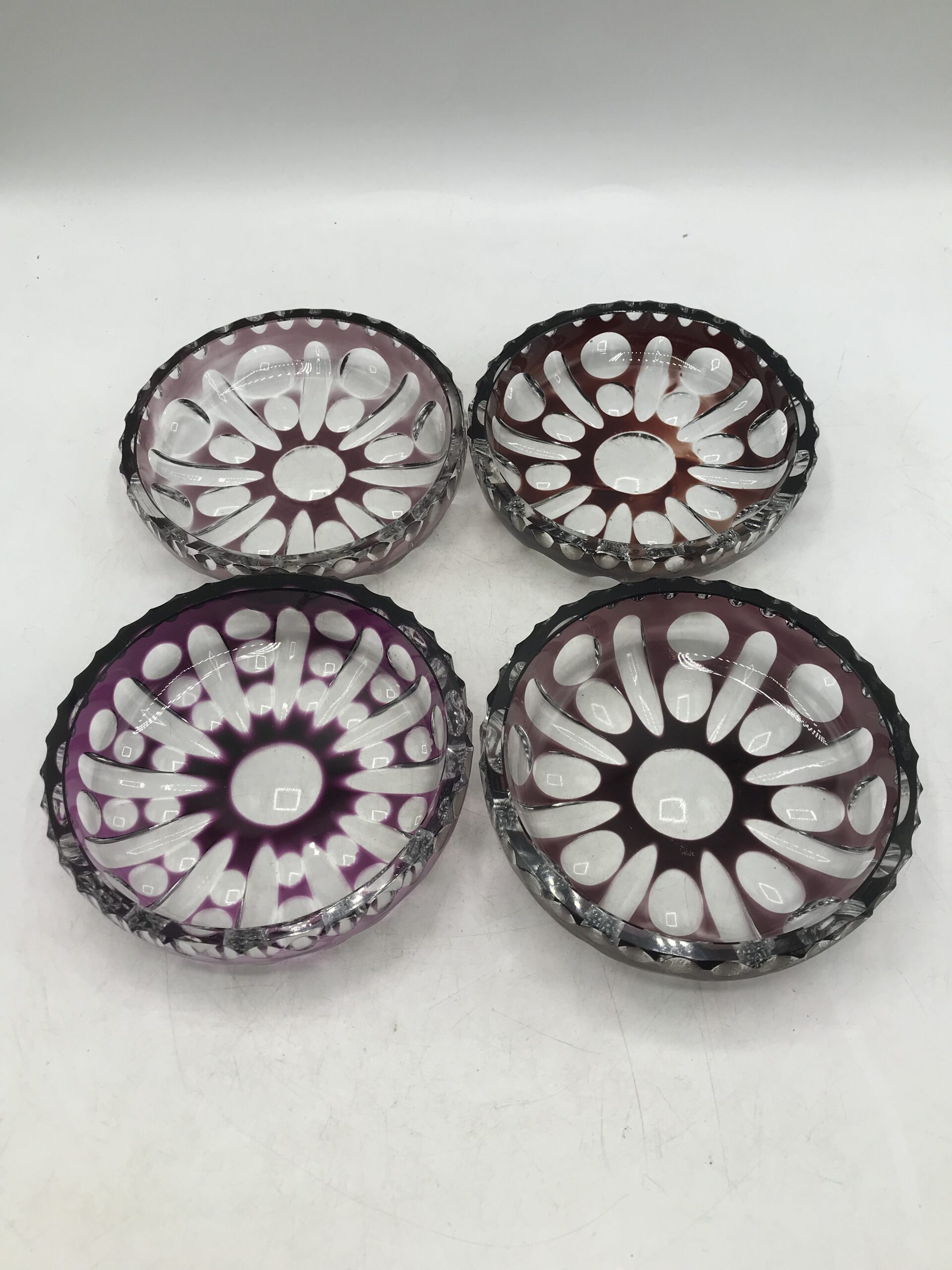 Lot de 4 coupelles Art Déco – Image 4