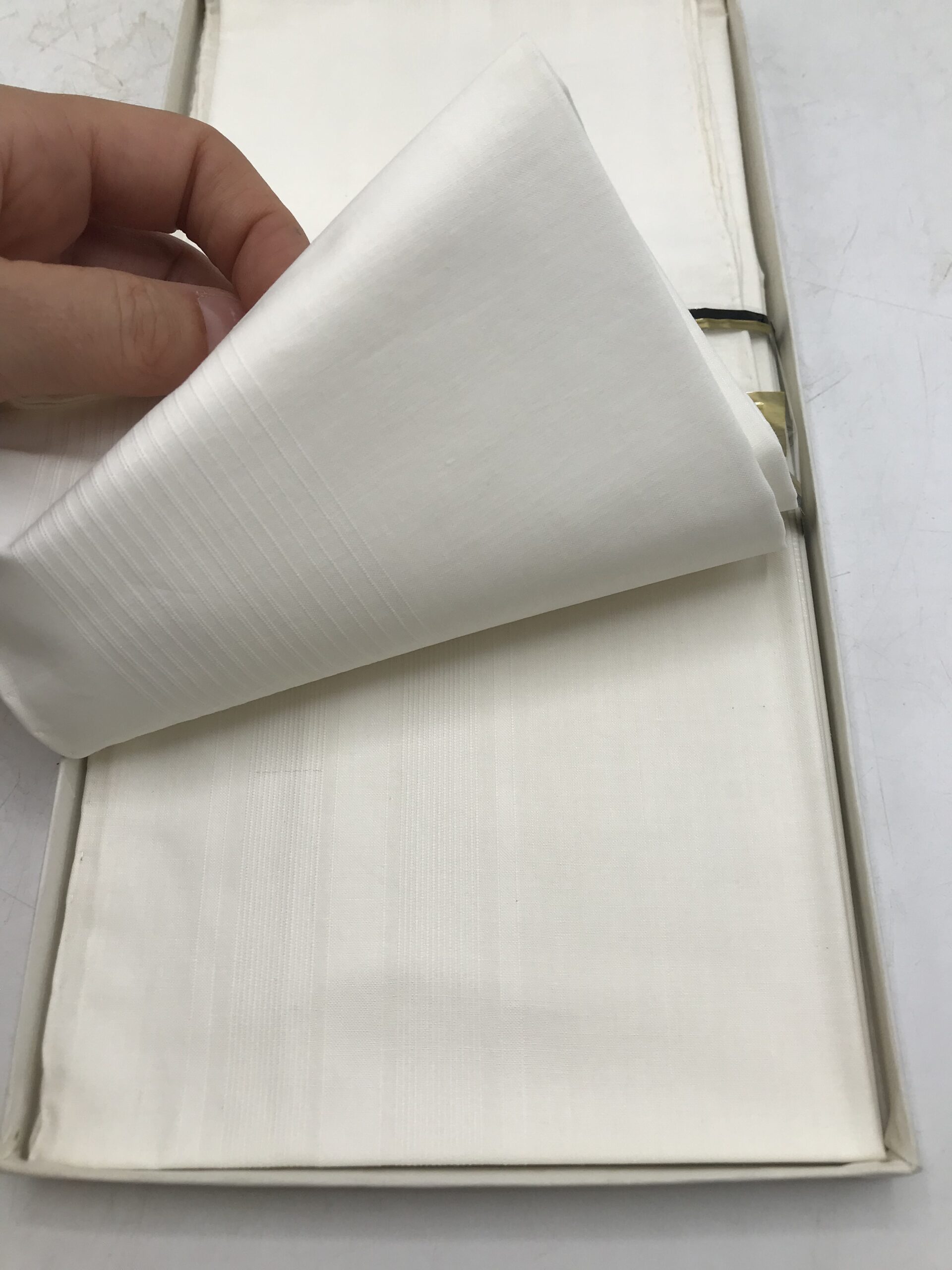 Lot de mouchoirs Tissgar vintage – Image 4