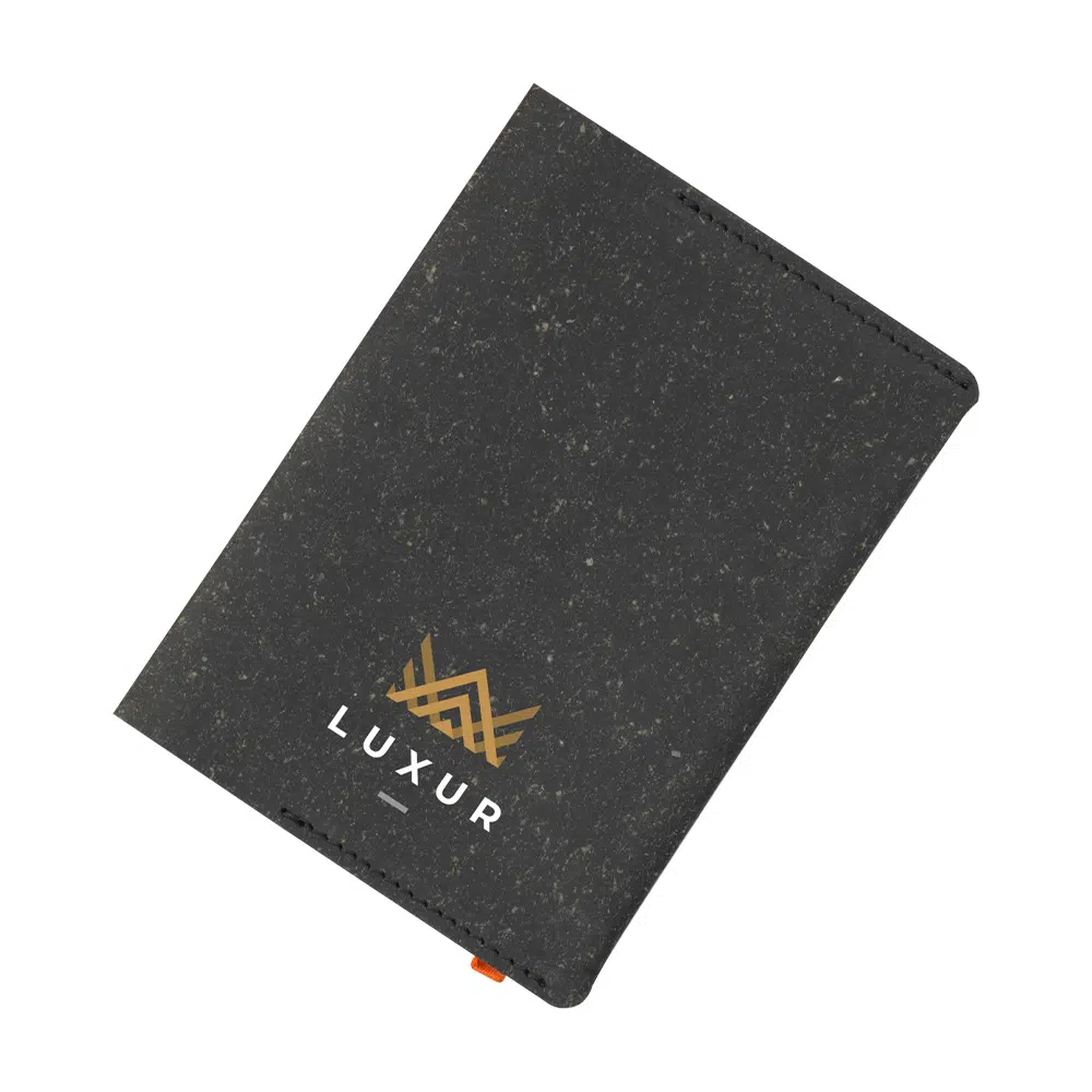 Protège passeport en cuir recyclé personnalisable – Image 4