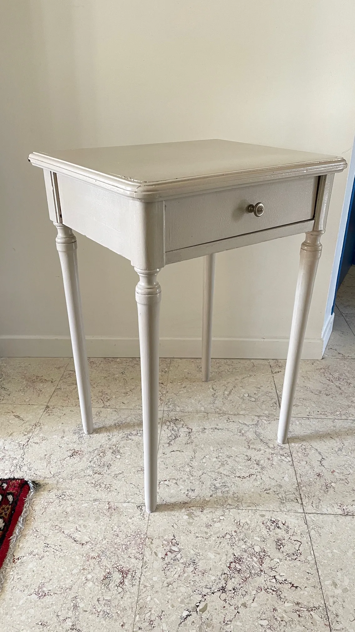 TABLE de Chevet ANCIENNE Beige Patiné – Image 8