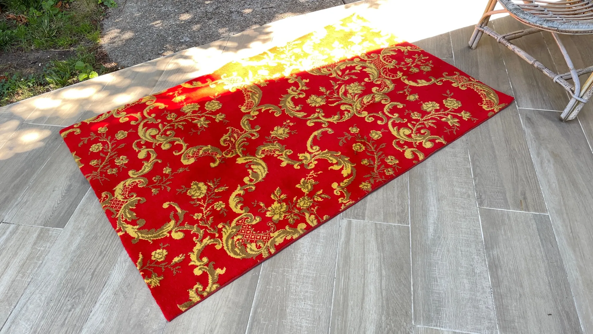 TAPIS Vintage façon TAPISSERIE 100% Laine – 142×89 cm